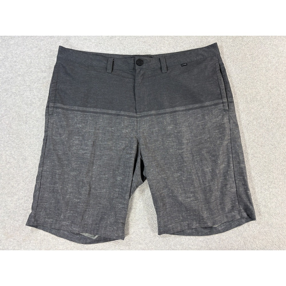 Travis Mathew Flat Front Casual Shorts (Men's 38) Gray - 11"